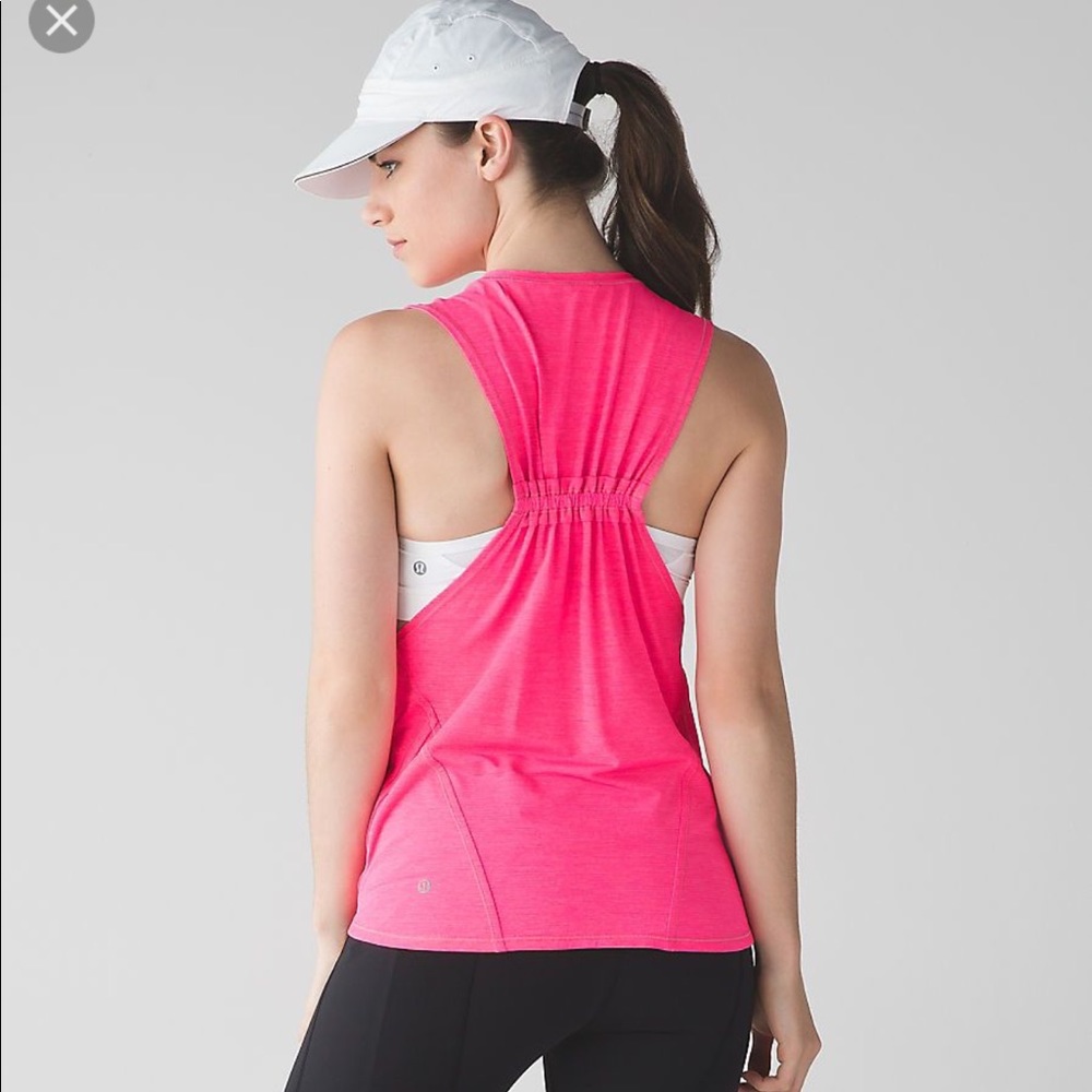 Lululemon in a cinch tank